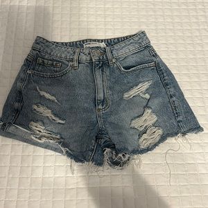 GARAGE DENIM MOM SHORTS SIZE 0 or 24